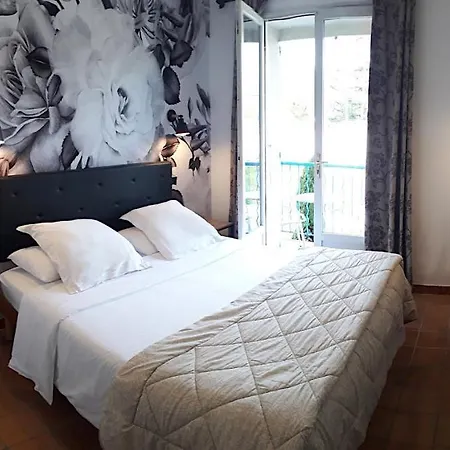 Saint Michel 2* ديني-ليه-بان