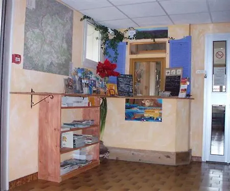 فندق Saint Michel ديني-ليه-بان